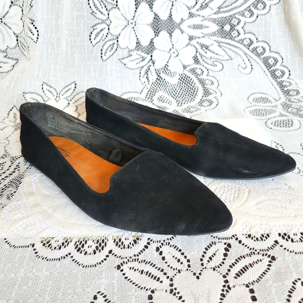 Seychelles - Black Pointed Flats - (7W)